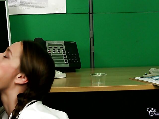 Olga Cabaeva - Nurse blowjob to collect a semen sample