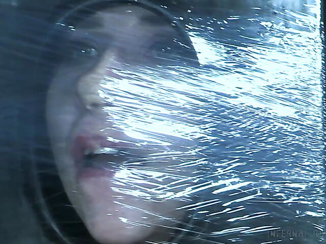 Lex Luthor - Extreme punishment in the dungeon