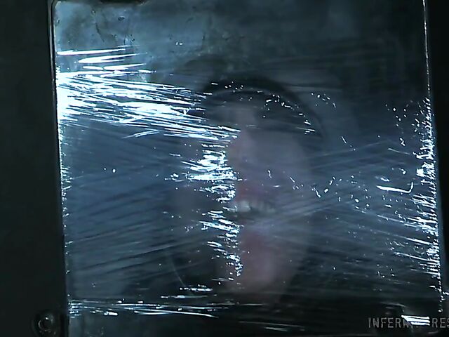 Lex Luthor - Extreme punishment in the dungeon