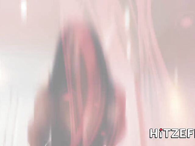 Kira Queen - Busty brunette fucking in red high heels