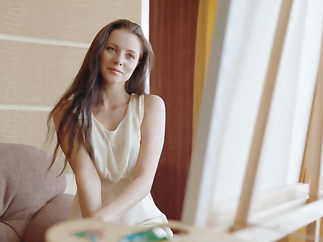 Sexy solo with beautiful painter Serenity who can't keep her fingers off her clit