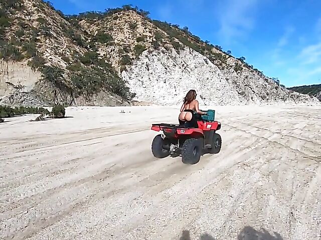 Big tits outdoor fuck in the desert with Kissa Sins