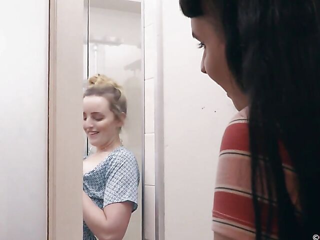 Charlie Forde & Marina - Curious girls masturbate together