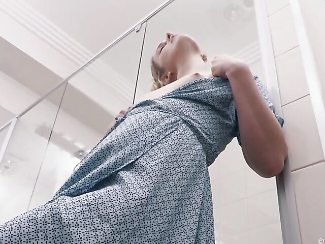 Charlie Forde & Marina - Curious girls masturbate together