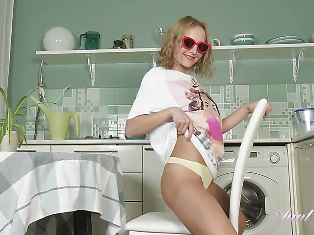 Irena - Lonely MILF kitchen fun with her shaved snatch