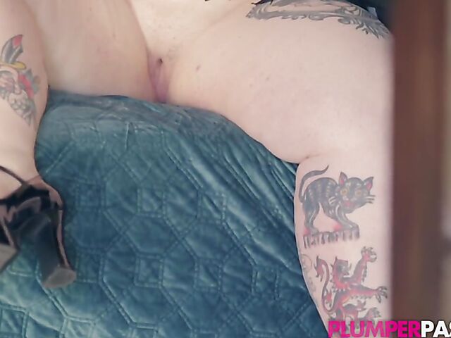 Roxi Adore - Sensual red-haired BBW solo