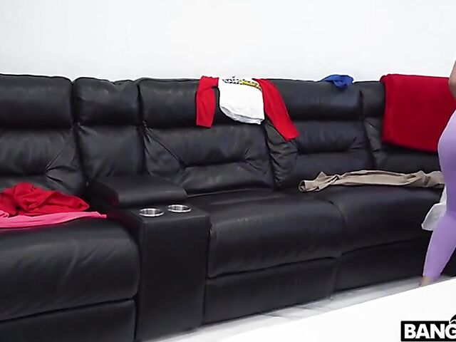 Full service from big booty latina maid Valentina Jewels for extra cash