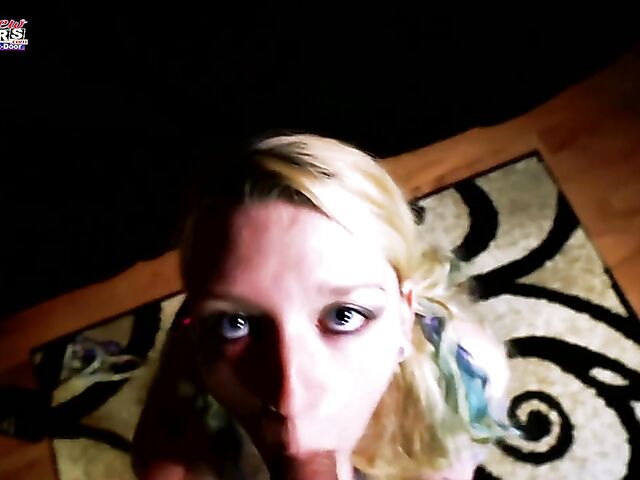 Teen first porn from your point of view with 18 year old Chelsie