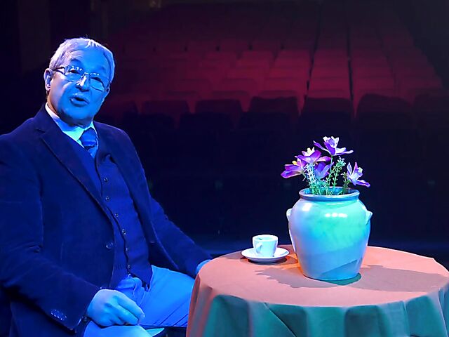 Italian porn by Mario Salieri features a natural busty burlesque queen seducing a guy to music