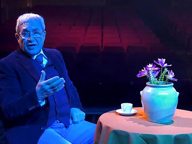 Italian porn by Mario Salieri features a natural busty burlesque queen seducing a guy to music