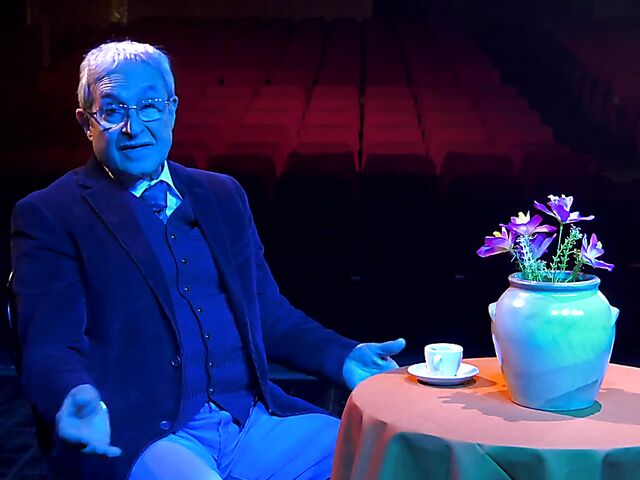 Italian porn by Mario Salieri features a natural busty burlesque queen seducing a guy to music