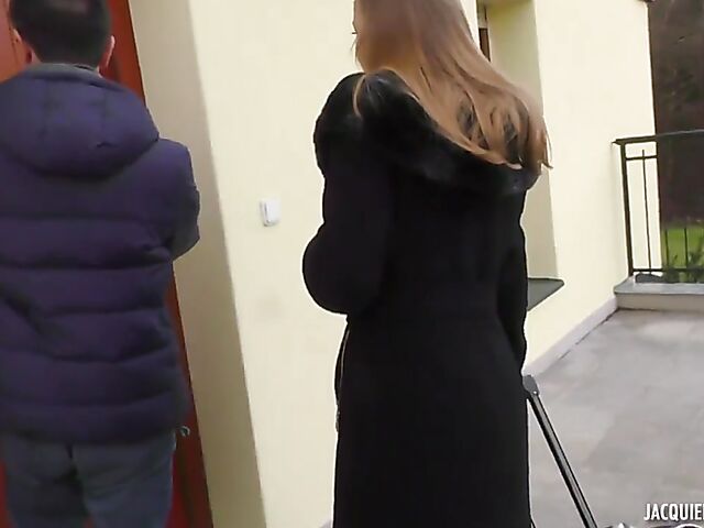 Welcoming blowjob and loud sex with 23-year-old babe Olivia Grace