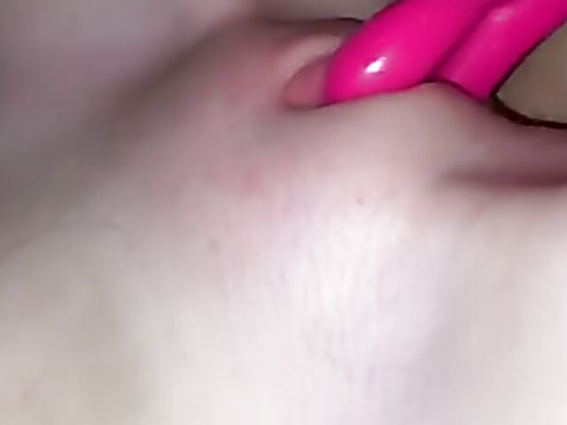 Amateur trib with two shaved girls doing it in front of a guy