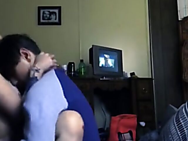 Amateur fuck with his hot girlfriend in his parents' room