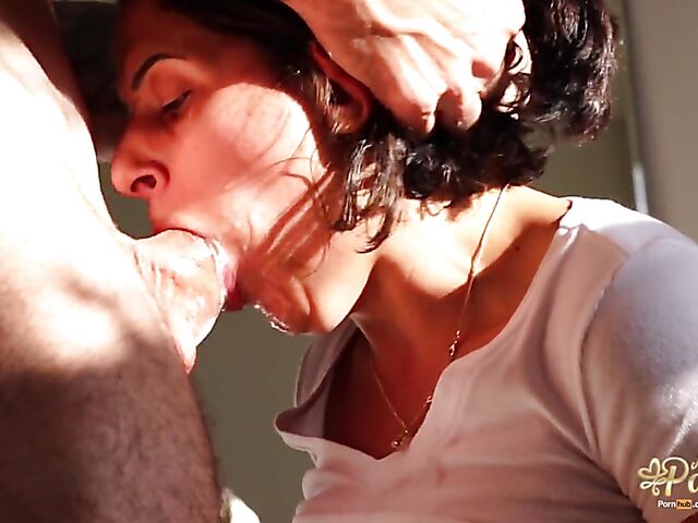 Deepthroat cum in front of cam with his girlfriend