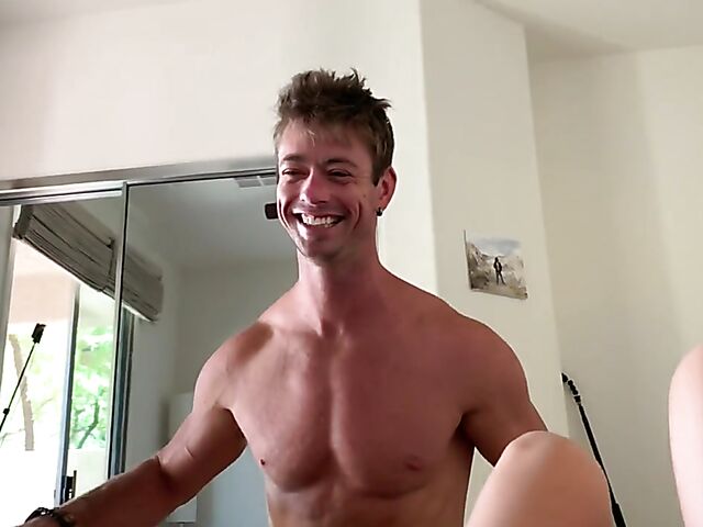 Morning coffee and hot threesome in bed with two lovely babes