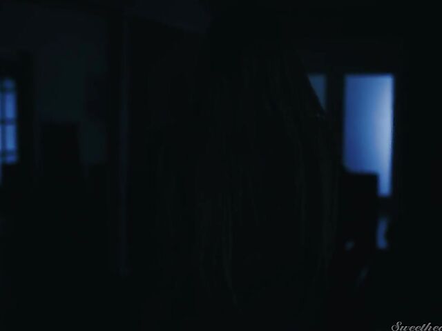 Lesbian tattoo babe Jessie Lee eats Scarlett Sage's pussy in the night