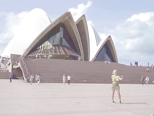 Blonde Australian lesbians Juniper and Ray visit Sydney