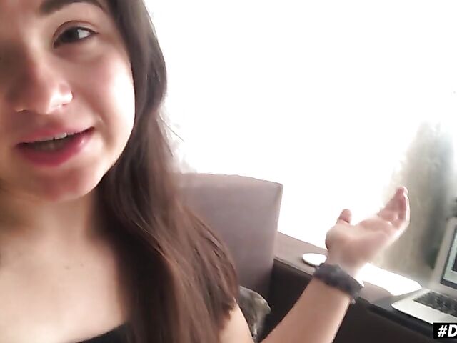 Hayli Sanders - Solo teen masturbation with her pink and red toys from home