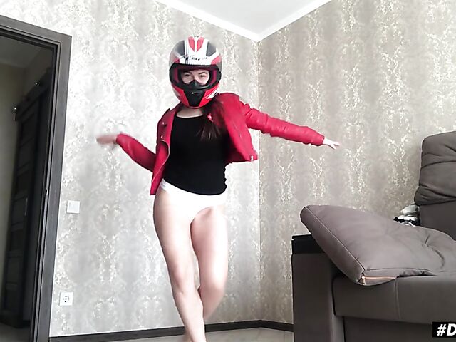 Hayli Sanders - Solo teen masturbation with her pink and red toys from home