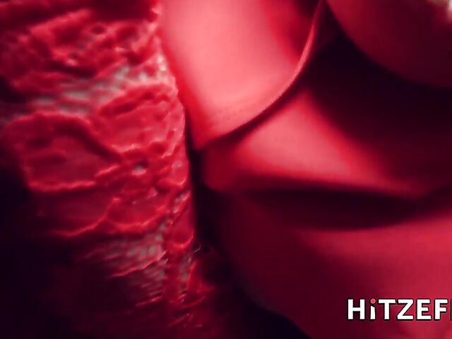 Street sex in the night with whoring german mom Liz De Lane