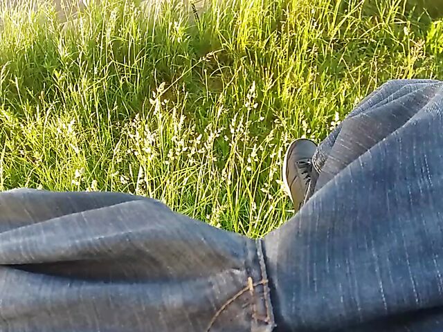 Public jerk off from your point of view in nature 