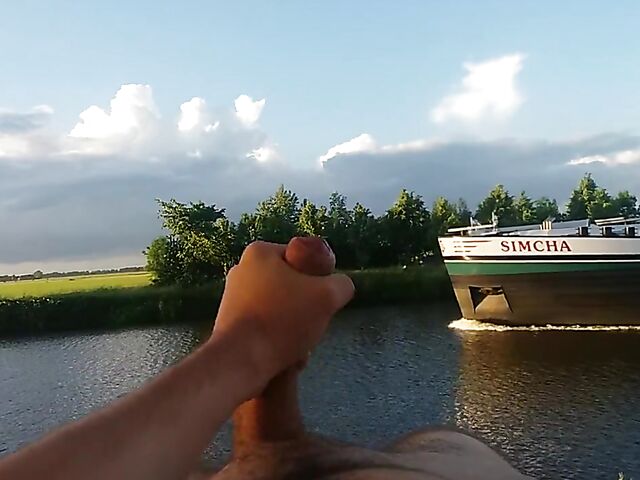 Public jerk off from your point of view in nature 