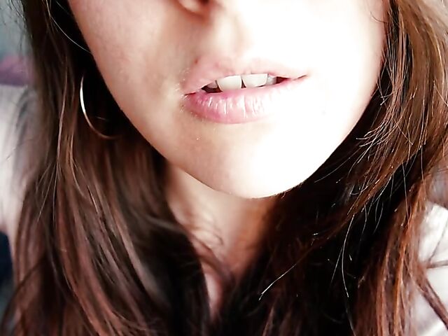 Amateur JOI and ASMR with hot Trish Collins