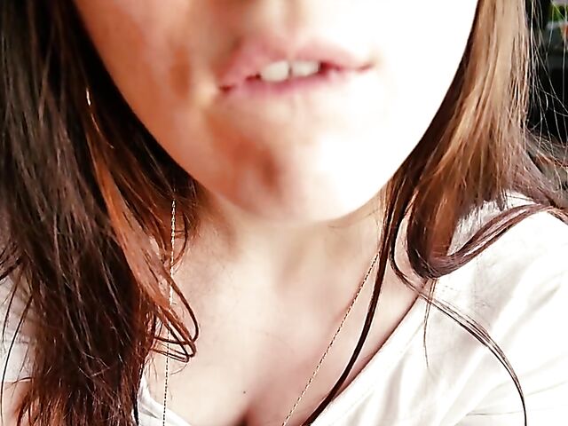 Amateur JOI and ASMR with hot Trish Collins