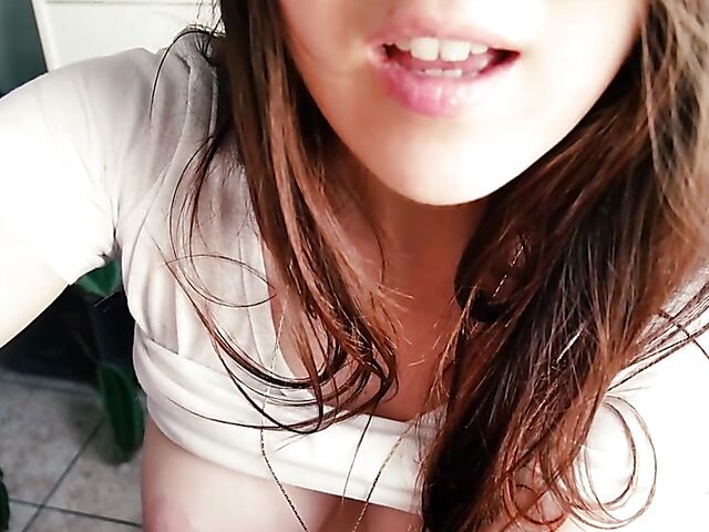 Amateur JOI and ASMR with hot Trish Collins