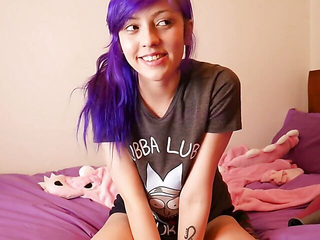 Rebecca Stilles - Amateur virgin masturbating roleplay