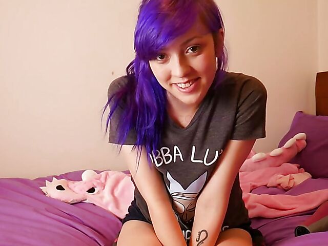 Rebecca Stilles - Amateur virgin masturbating roleplay