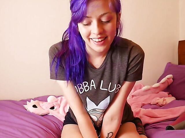 Rebecca Stilles - Amateur virgin masturbating roleplay