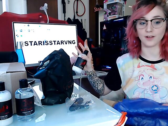 Toys unboxing and dragon dildo riding with Starsstarving