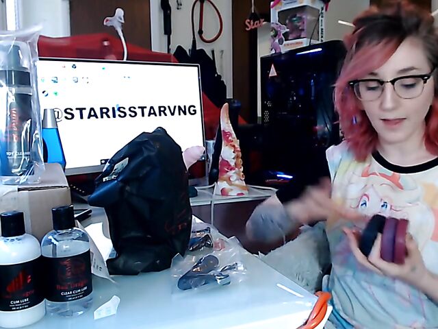 Toys unboxing and dragon dildo riding with Starsstarving