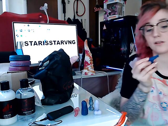 Toys unboxing and dragon dildo riding with Starsstarving