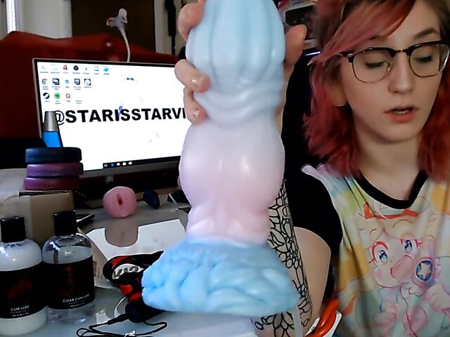 Toys unboxing and dragon dildo riding with Starsstarving