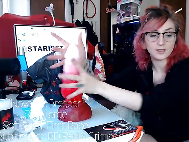 Toys unboxing and dragon dildo riding with Starsstarving