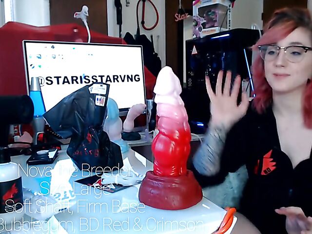 Toys unboxing and dragon dildo riding with Starsstarving