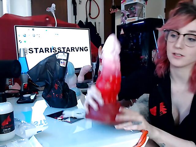 Toys unboxing and dragon dildo riding with Starsstarving