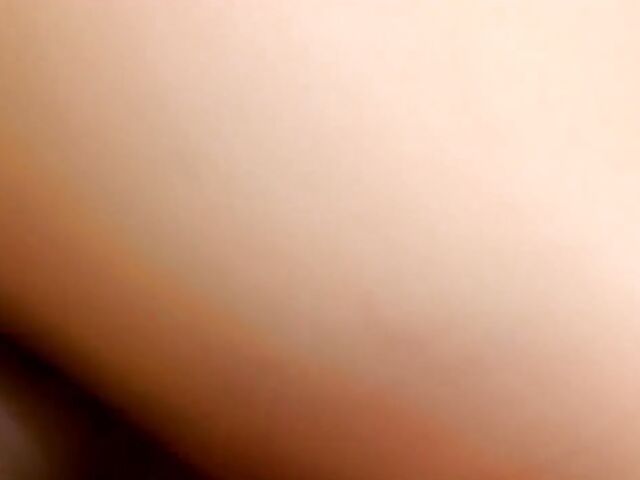 Public amateur hotel fuck with a risky girlfriend