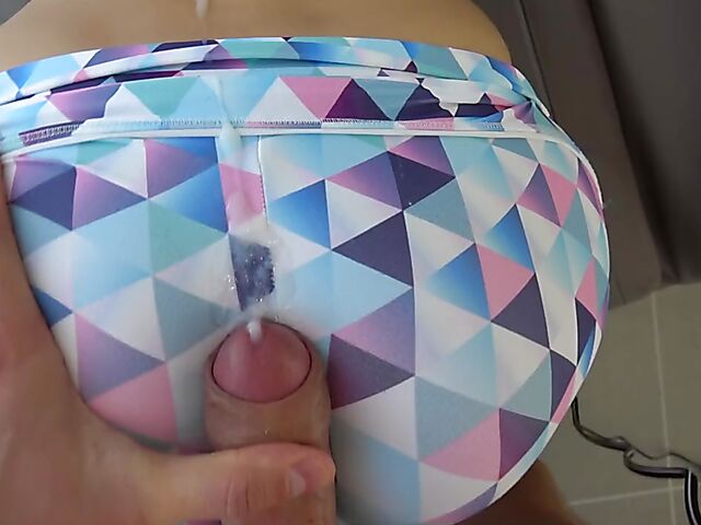 Sexy couple's amateur cumshot compilation by Carry Light