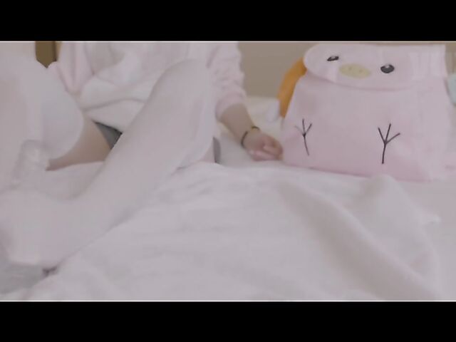 Kinky Yuzuki's japanese feet in nylons and dildo footjob