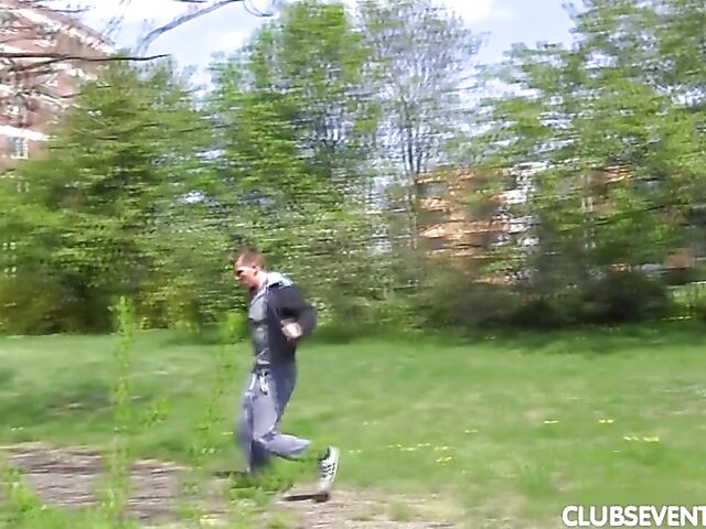 Big natural tits teen Anabelle gets picked up outdoors