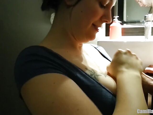 Big tit wife Camilla Sweetheart homemade cumshot compilation