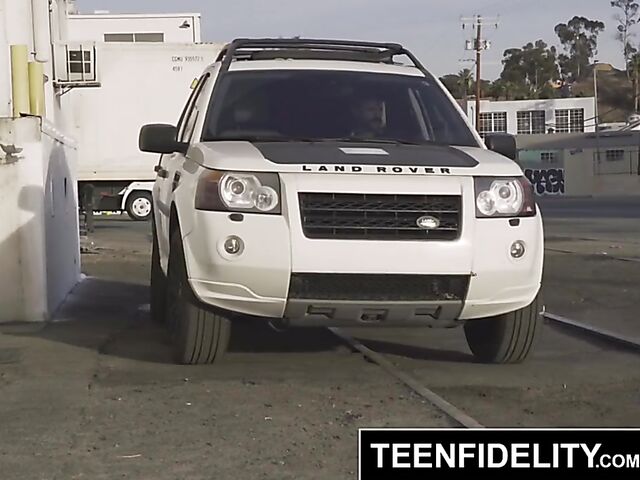 Teen Fidelity hardcore porn with Sadie Blake and Charles Dera