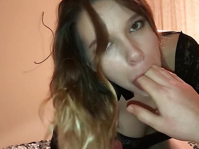 Really cute amateur girlfriend blowjob and cum