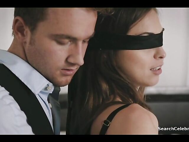 Blindfold and lingerie fuck with kinky cutie Riley Reid