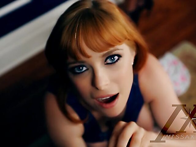 Pepper XO and Penny Pax threesome POV in the lingerie shop