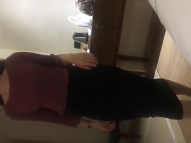 Amateur asian girlfriend eating cock, toes and ass